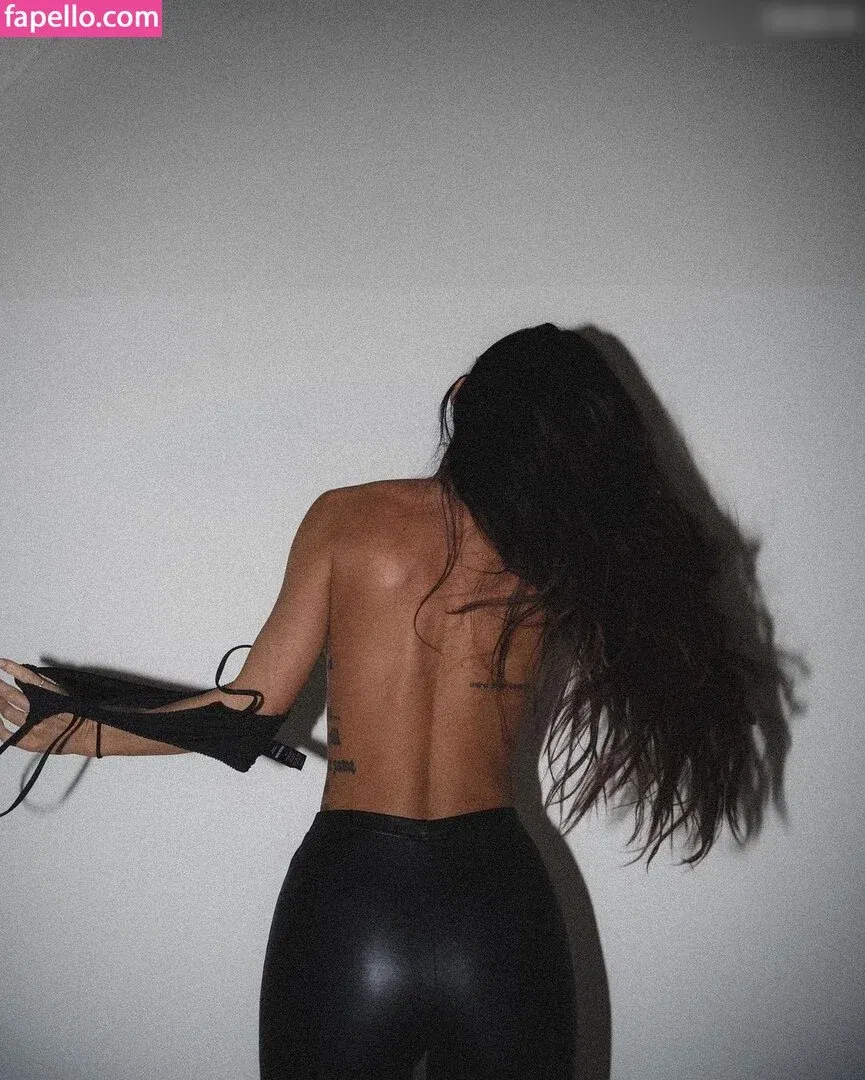 Bella Kraus Onlyfans Photo Gallery 