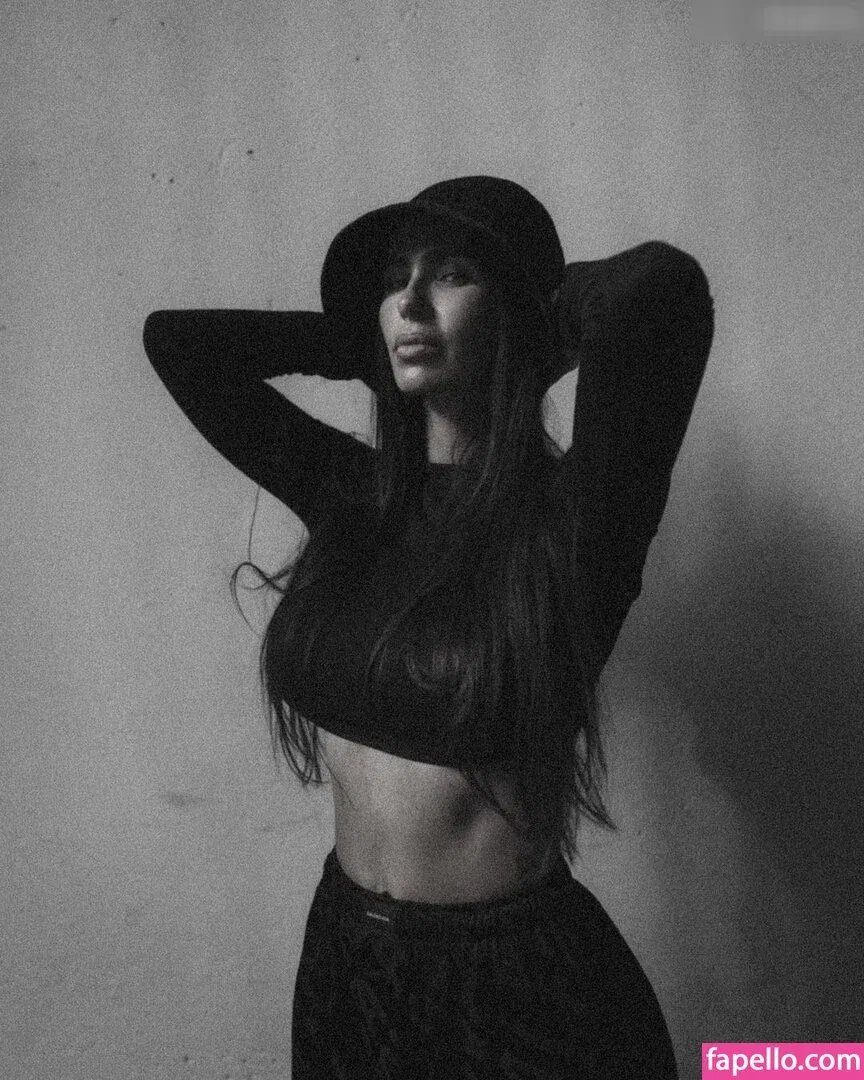 Bella Kraus Onlyfans Photo Gallery 