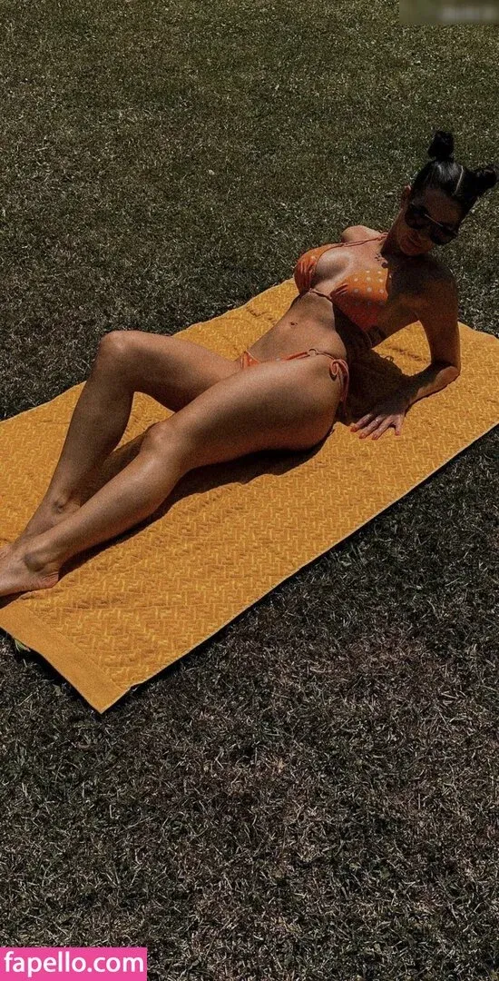 Bella Kraus Onlyfans Photo Gallery 