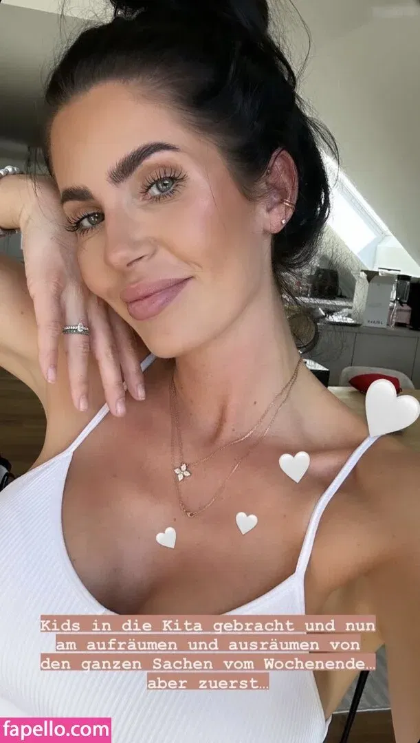 Bella Kraus Onlyfans Photo Gallery 