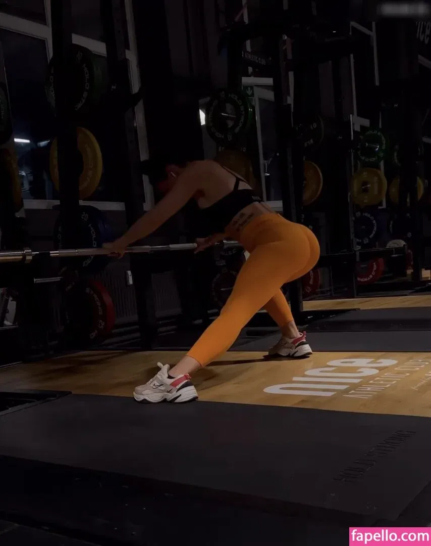 Bella Kraus Onlyfans Photo Gallery 