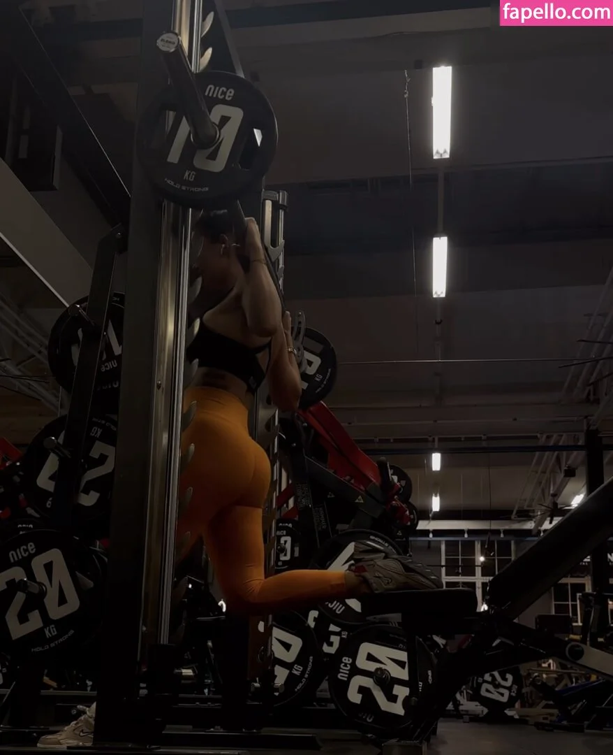 Bella Kraus Onlyfans Photo Gallery 