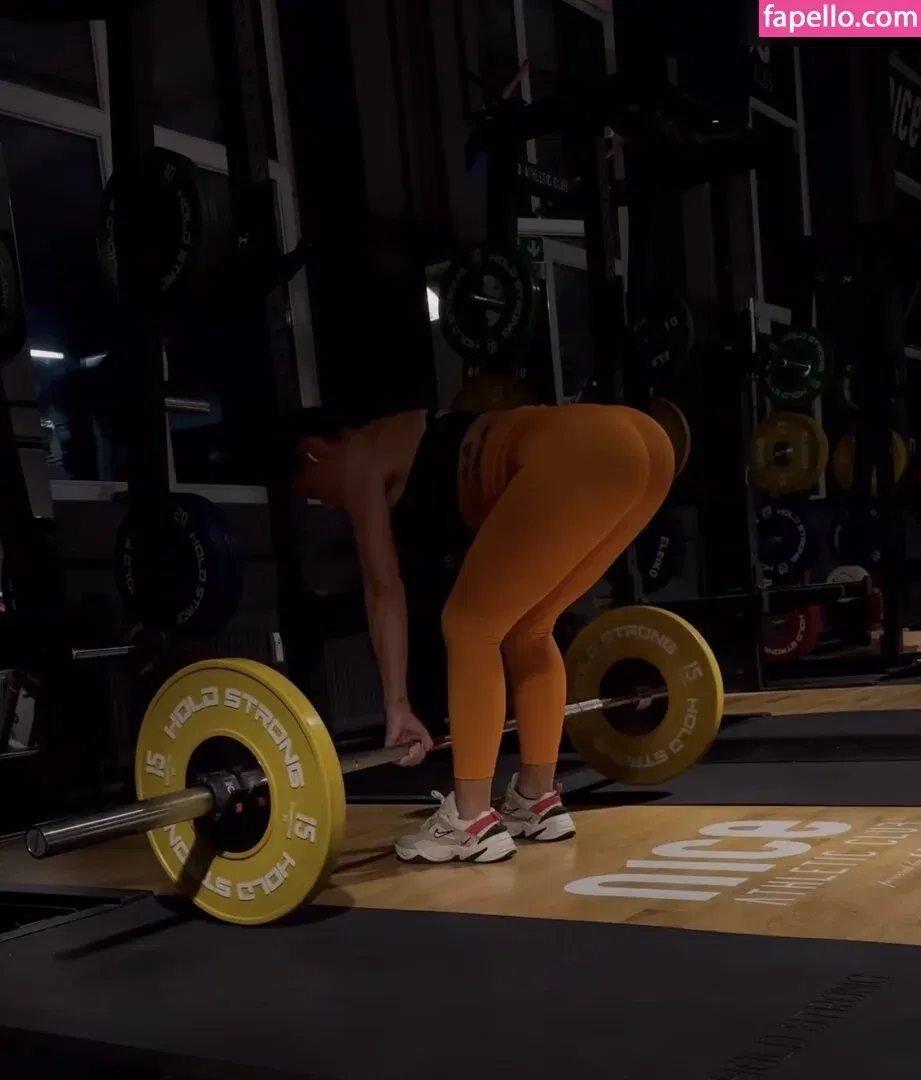 Bella Kraus Onlyfans Photo Gallery 