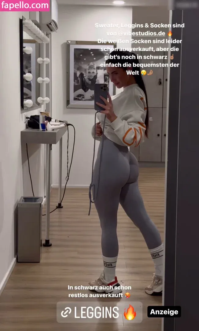 Bella Kraus Onlyfans Photo Gallery 