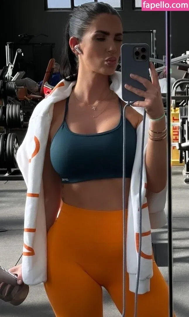 Bella Kraus Onlyfans Photo Gallery 