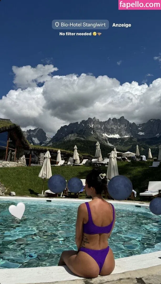 Bella Kraus Onlyfans Photo Gallery 