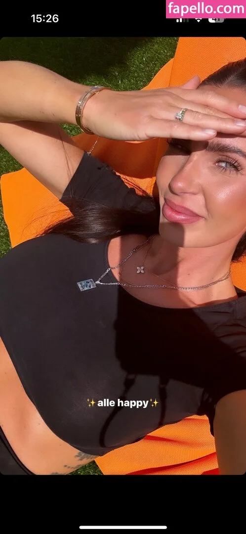 Bella Kraus Onlyfans Photo Gallery 