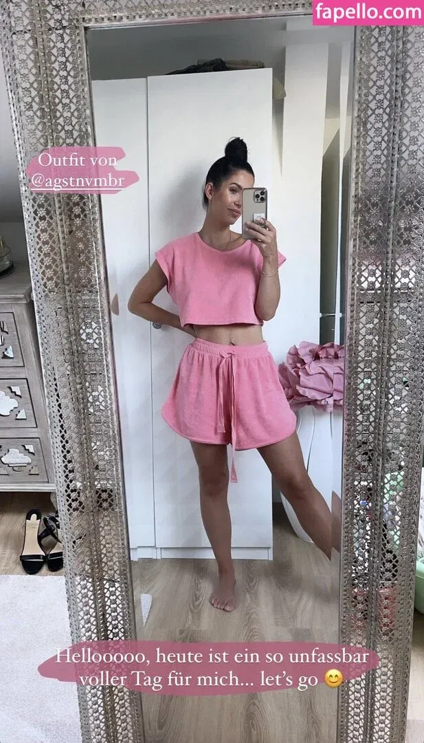 Bella Kraus Onlyfans Photo Gallery 