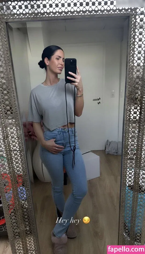 Bella Kraus Onlyfans Photo Gallery 