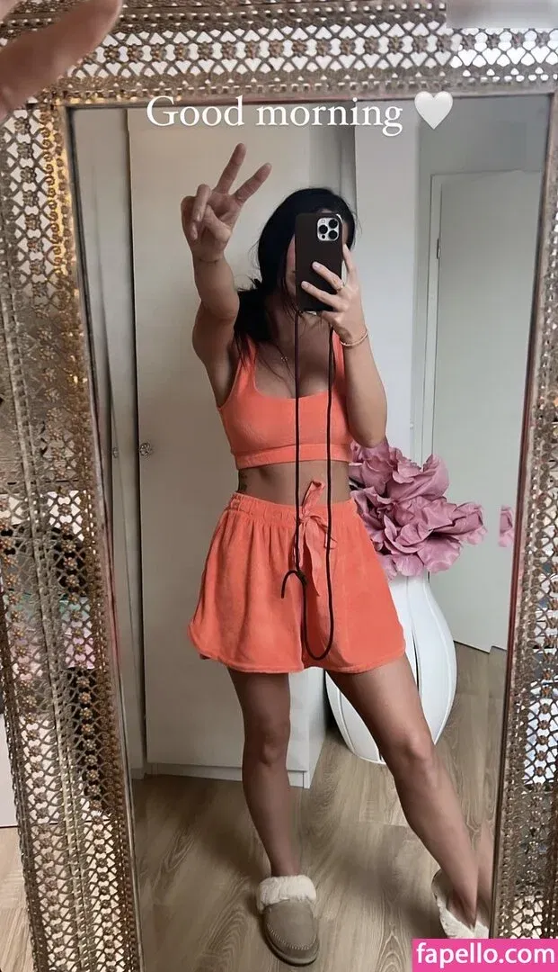 Bella Kraus Onlyfans Photo Gallery 