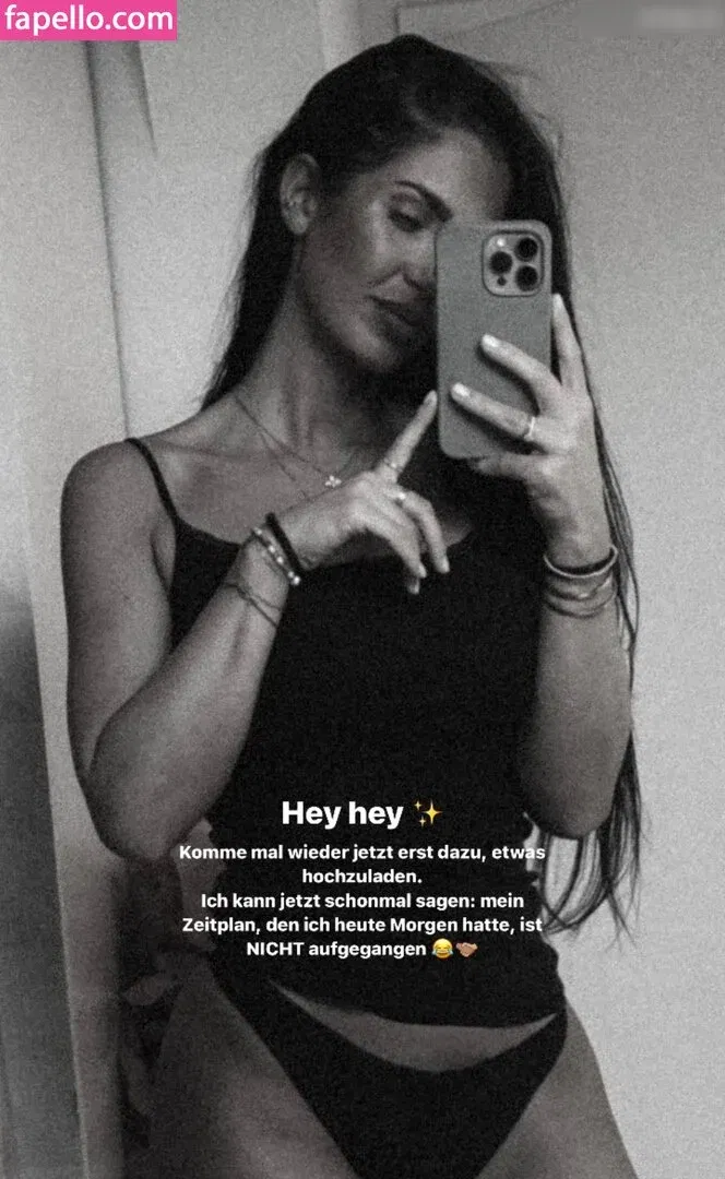 Bella Kraus Onlyfans Photo Gallery 