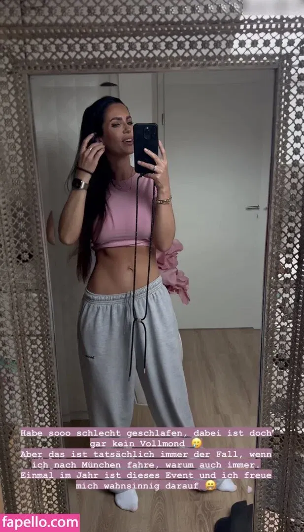 Bella Kraus Onlyfans Photo Gallery 