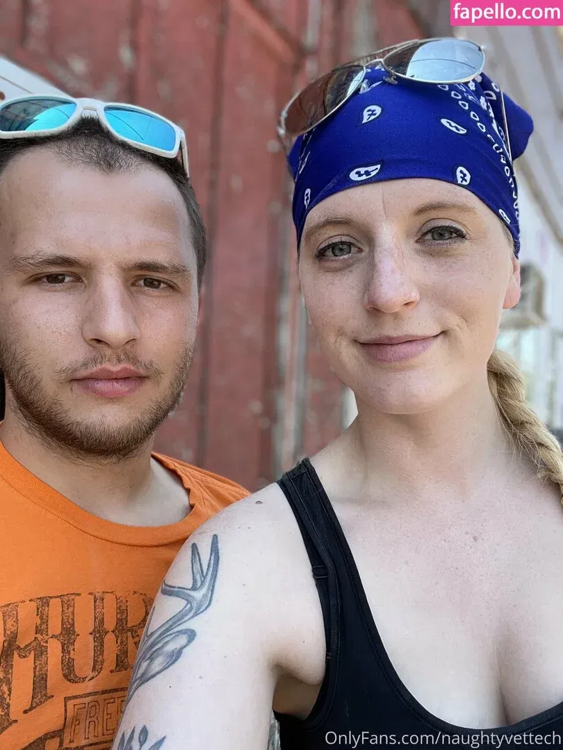 naughtyvettech Onlyfans Photo Gallery 