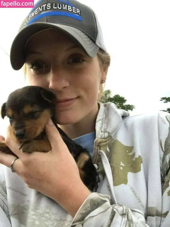 naughtyvettech Onlyfans Photo Gallery 