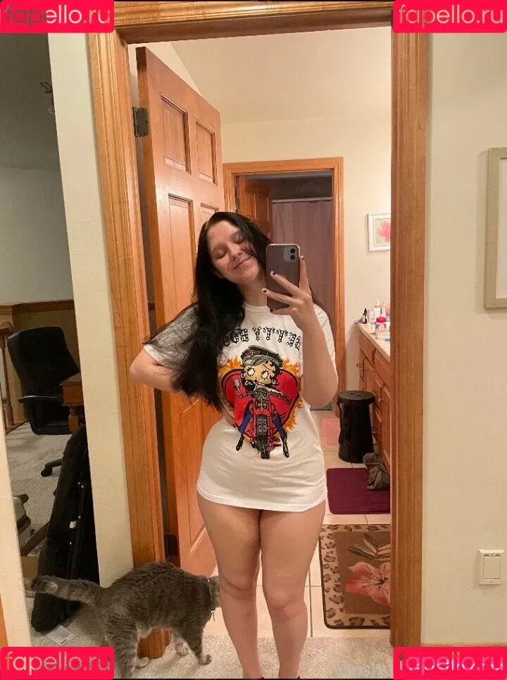 BabyDana Onlyfans Photo Gallery 