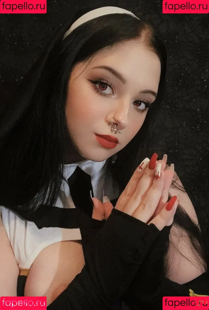 BabyDana Onlyfans Photo Gallery 