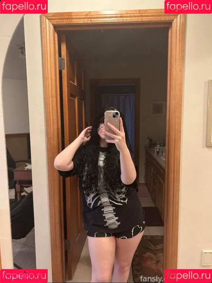 BabyDana Onlyfans Photo Gallery 