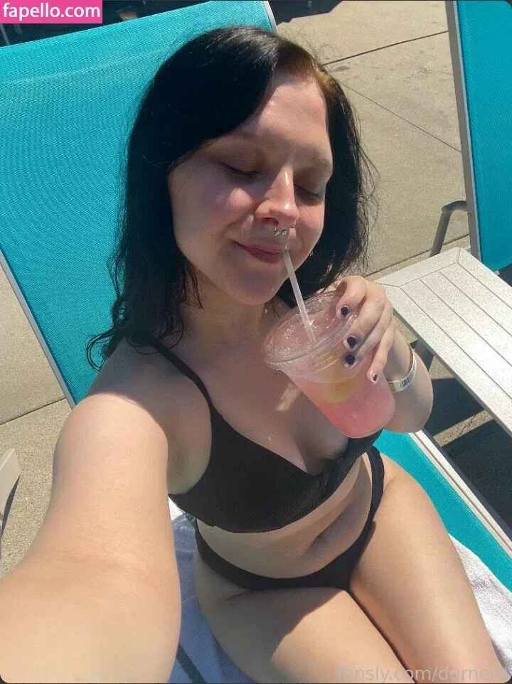 BabyDana Onlyfans Photo Gallery 