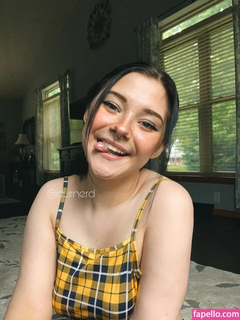 BabyDana Onlyfans Photo Gallery 