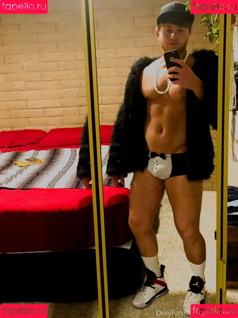 gnoza27 Onlyfans Photo Gallery 
