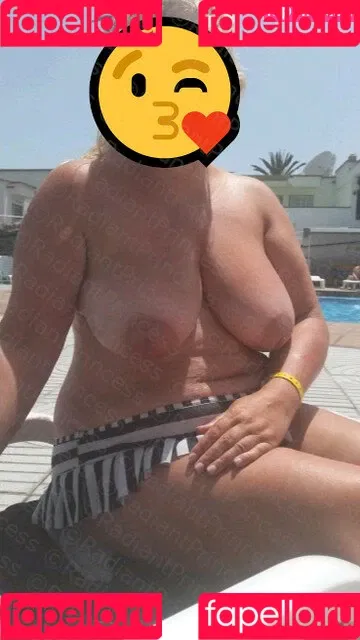 RadiantPrincess Onlyfans Photo Gallery 