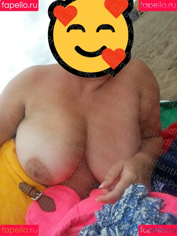 RadiantPrincess Onlyfans Photo Gallery 