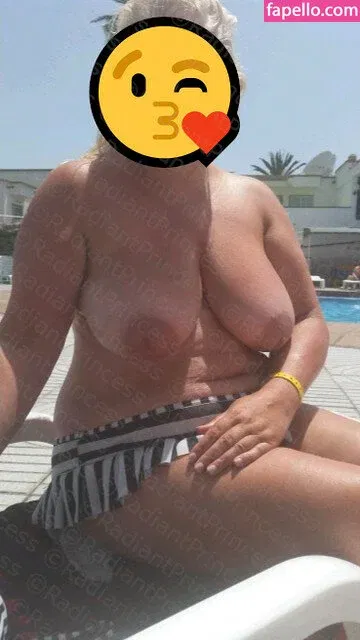 RadiantPrincess Onlyfans Photo Gallery 