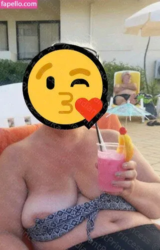 RadiantPrincess Onlyfans Photo Gallery 