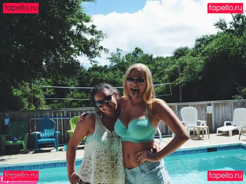 Kate Crawford Onlyfans Photo Gallery 