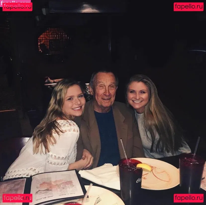 Kate Crawford Onlyfans Photo Gallery 