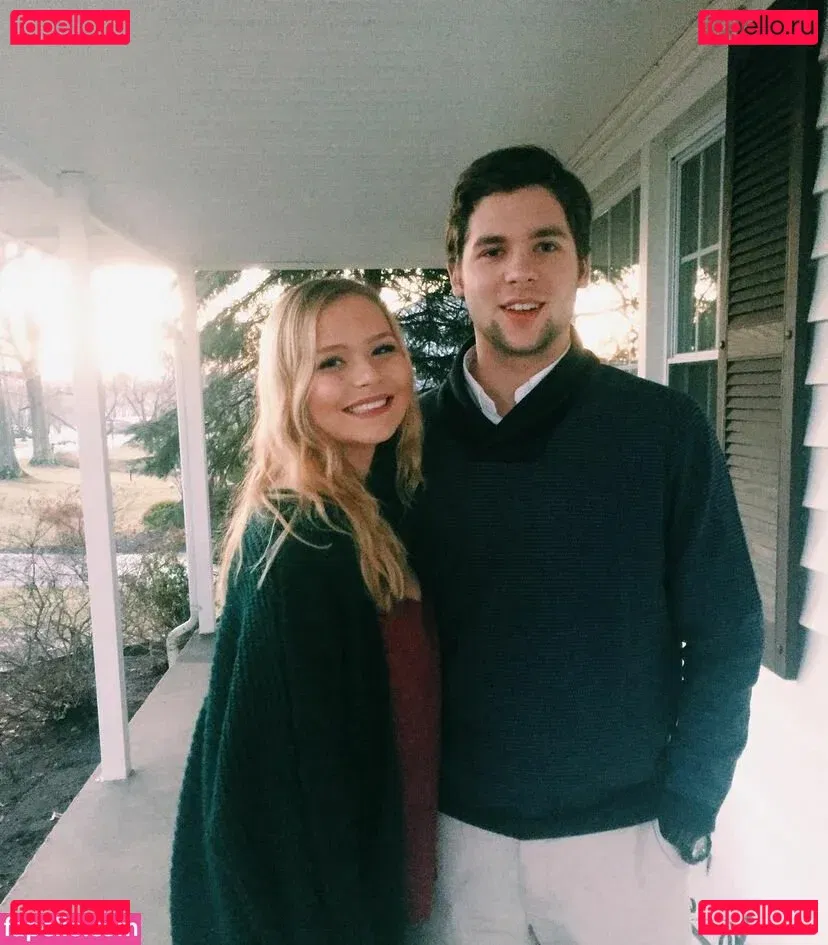 Kate Crawford Onlyfans Photo Gallery 