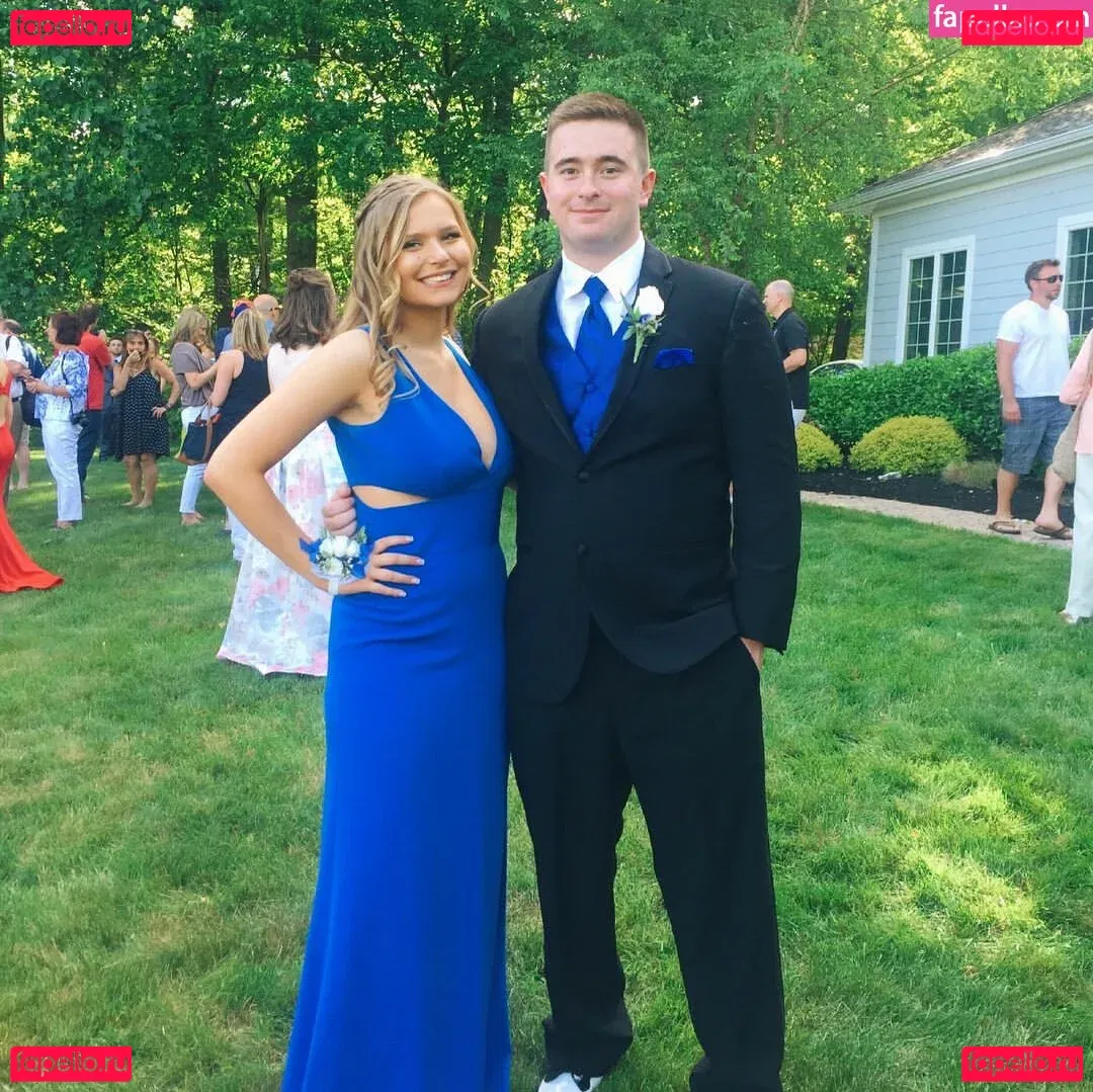 Kate Crawford Onlyfans Photo Gallery 