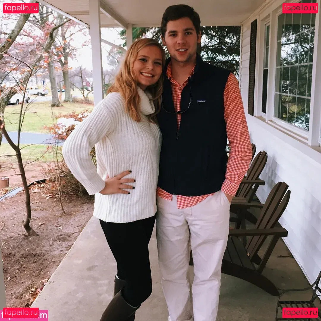 Kate Crawford Onlyfans Photo Gallery 