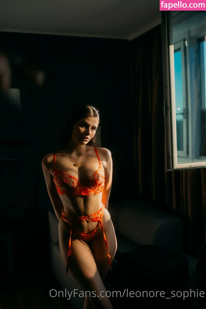 leonore_sophie Onlyfans Photo Gallery 
