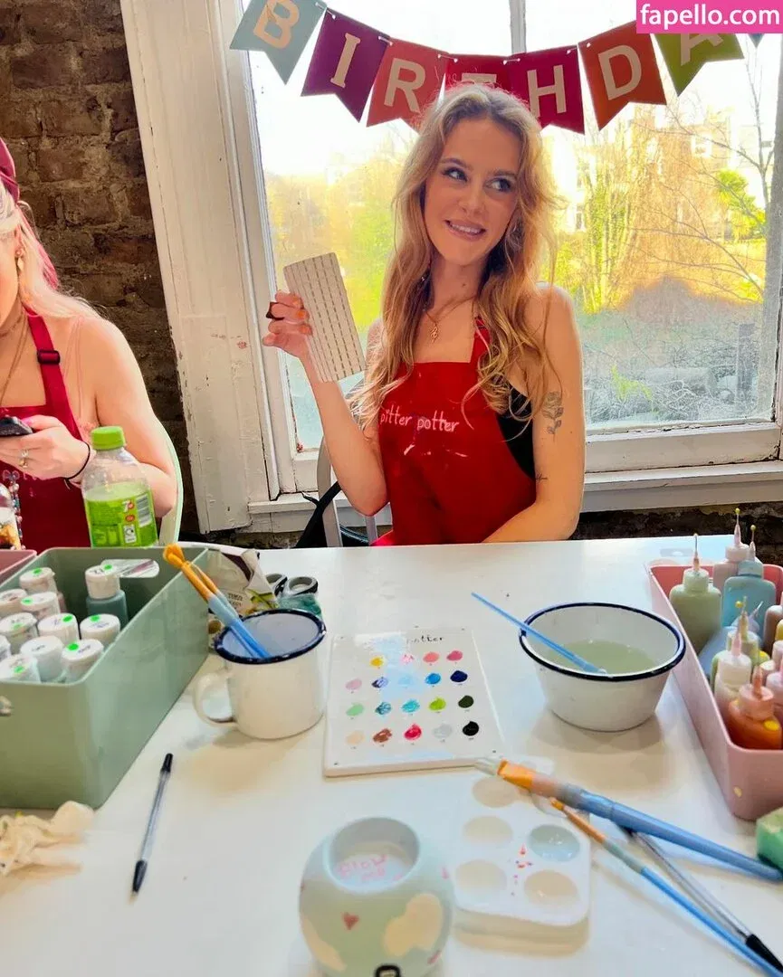 Tina Dehban Onlyfans Photo Gallery 