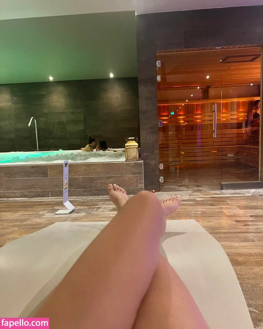 Tina Dehban Onlyfans Photo Gallery 