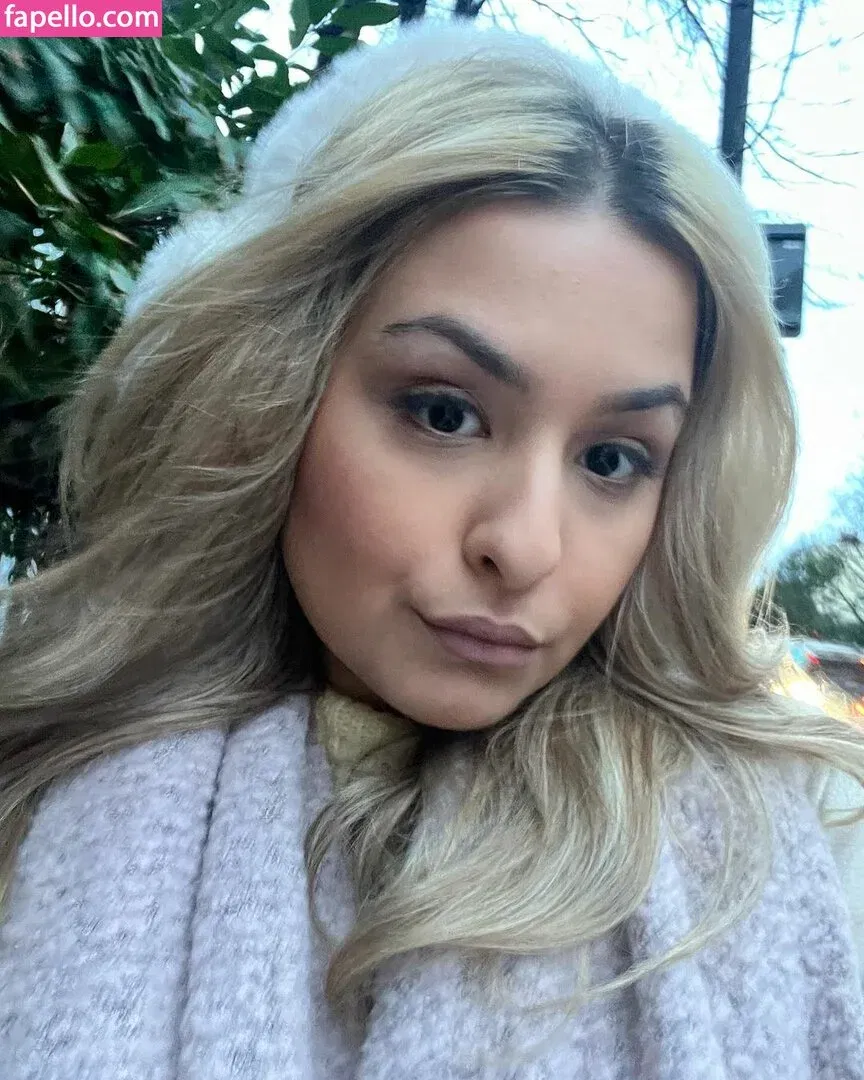 Tina Dehban Onlyfans Photo Gallery 