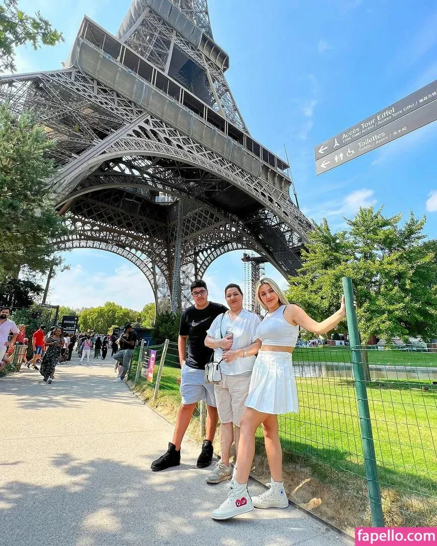 Tina Dehban Onlyfans Photo Gallery 