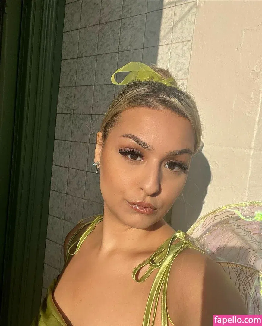 Tina Dehban Onlyfans Photo Gallery 