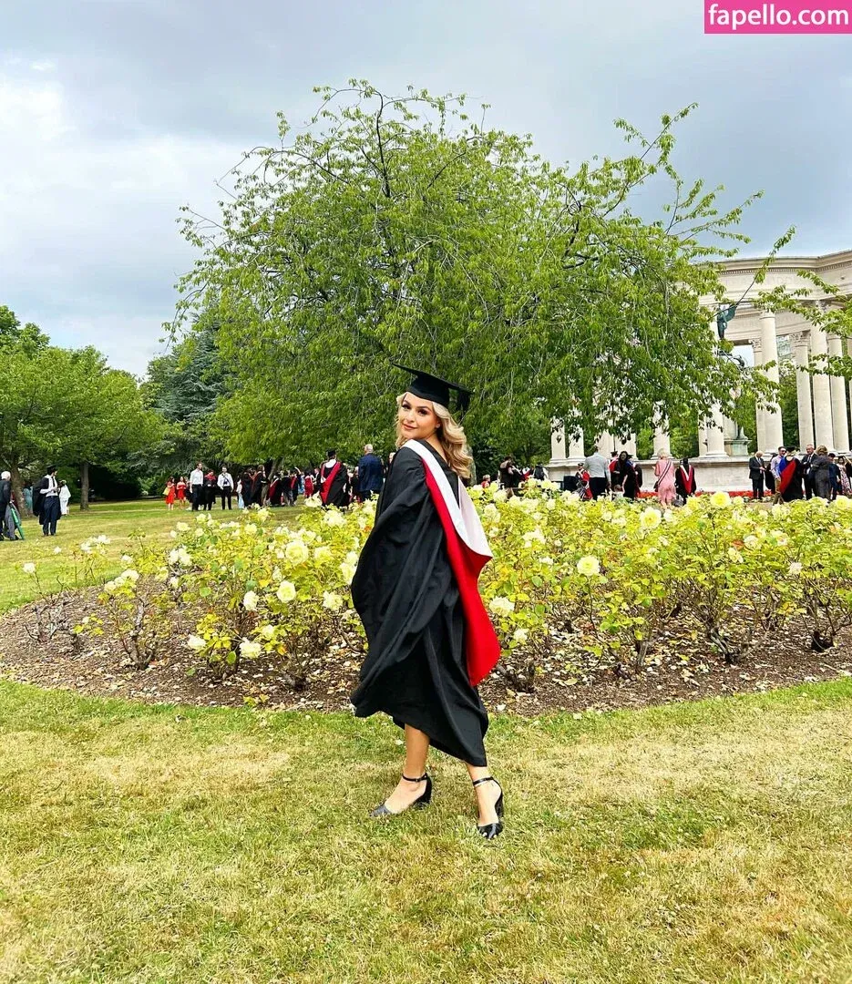 Tina Dehban Onlyfans Photo Gallery 