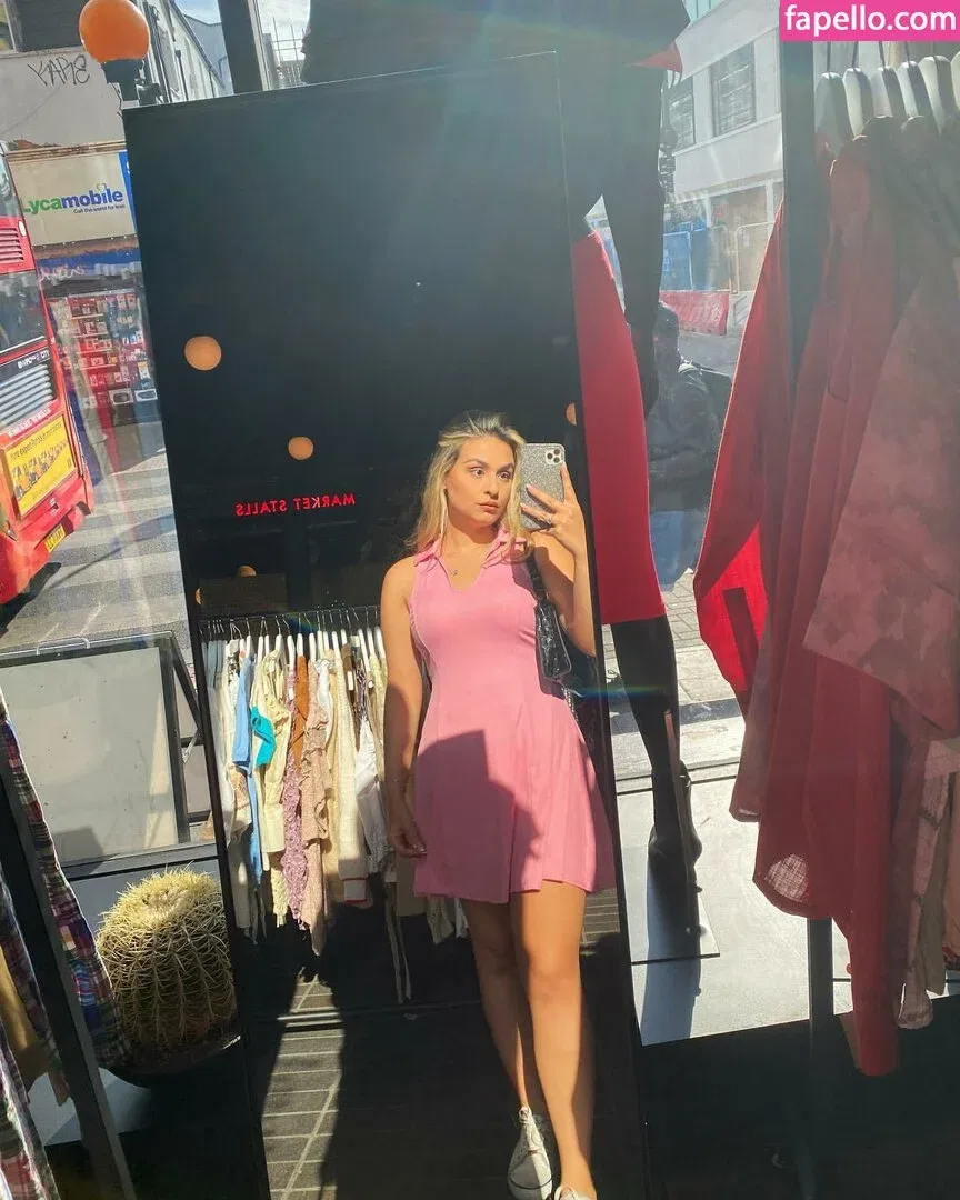 Tina Dehban Onlyfans Photo Gallery 