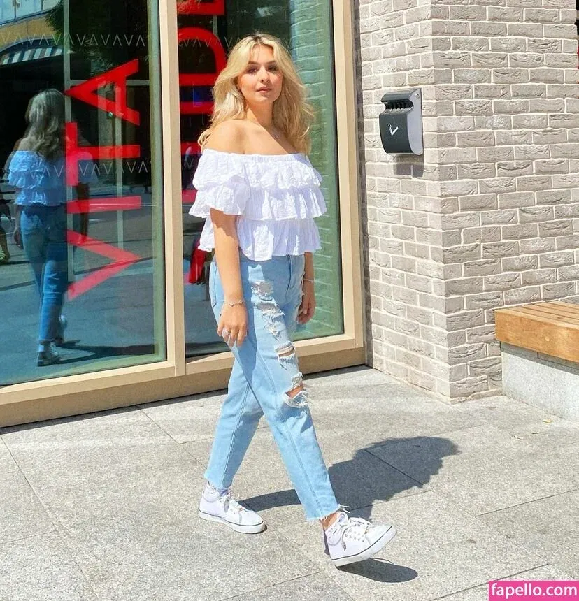 Tina Dehban Onlyfans Photo Gallery 