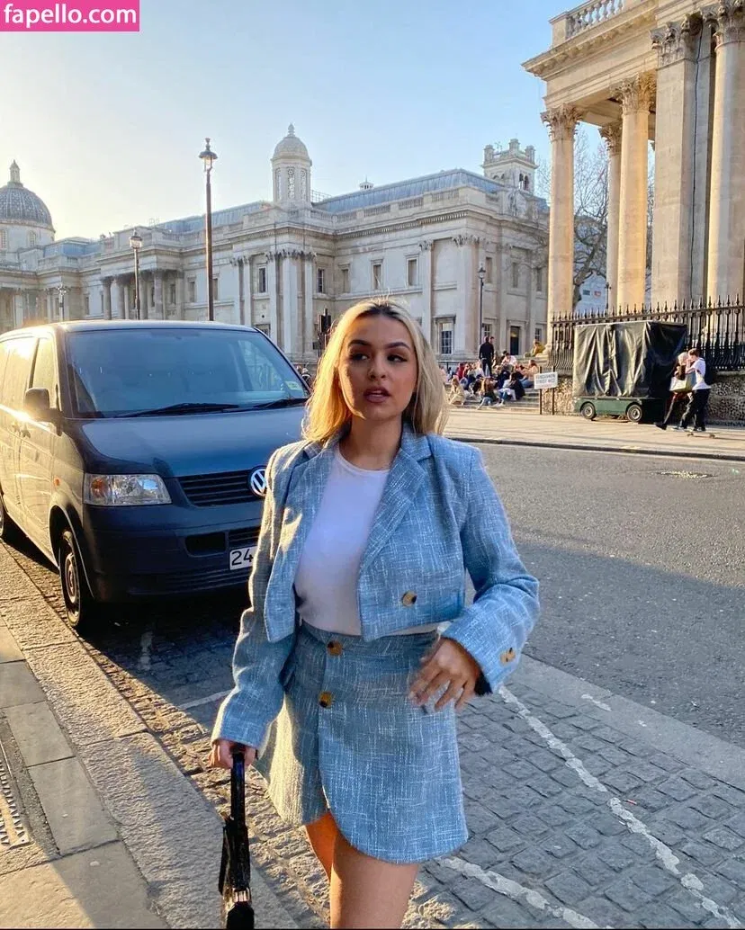 Tina Dehban Onlyfans Photo Gallery 