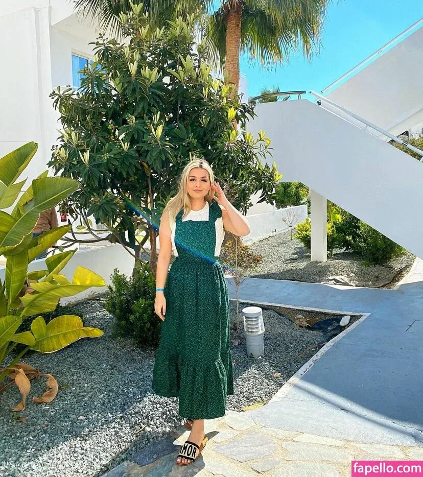 Tina Dehban Onlyfans Photo Gallery 