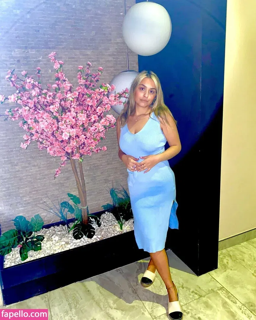 Tina Dehban Onlyfans Photo Gallery 