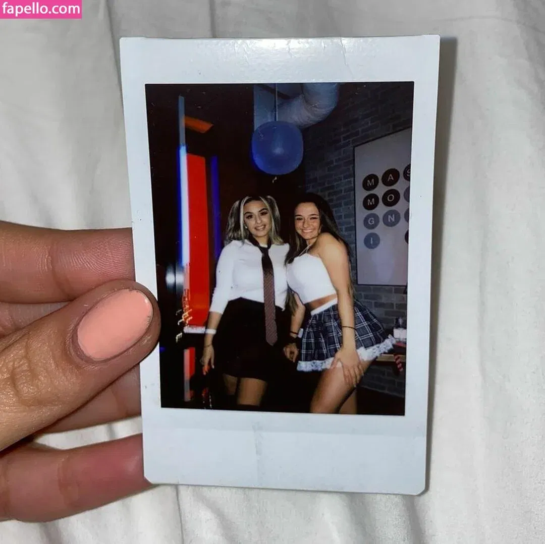 Tina Dehban Onlyfans Photo Gallery 