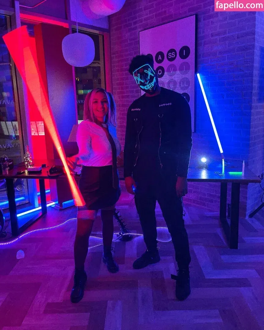 Tina Dehban Onlyfans Photo Gallery 