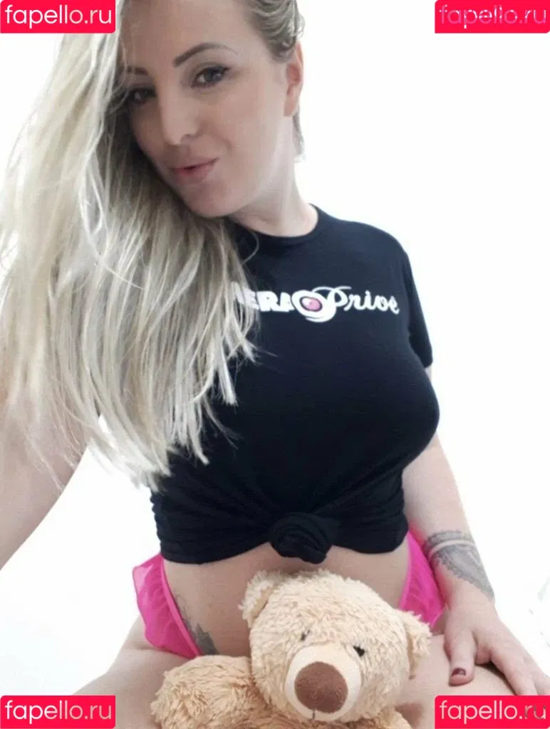 Milena Santos Onlyfans Photo Gallery 