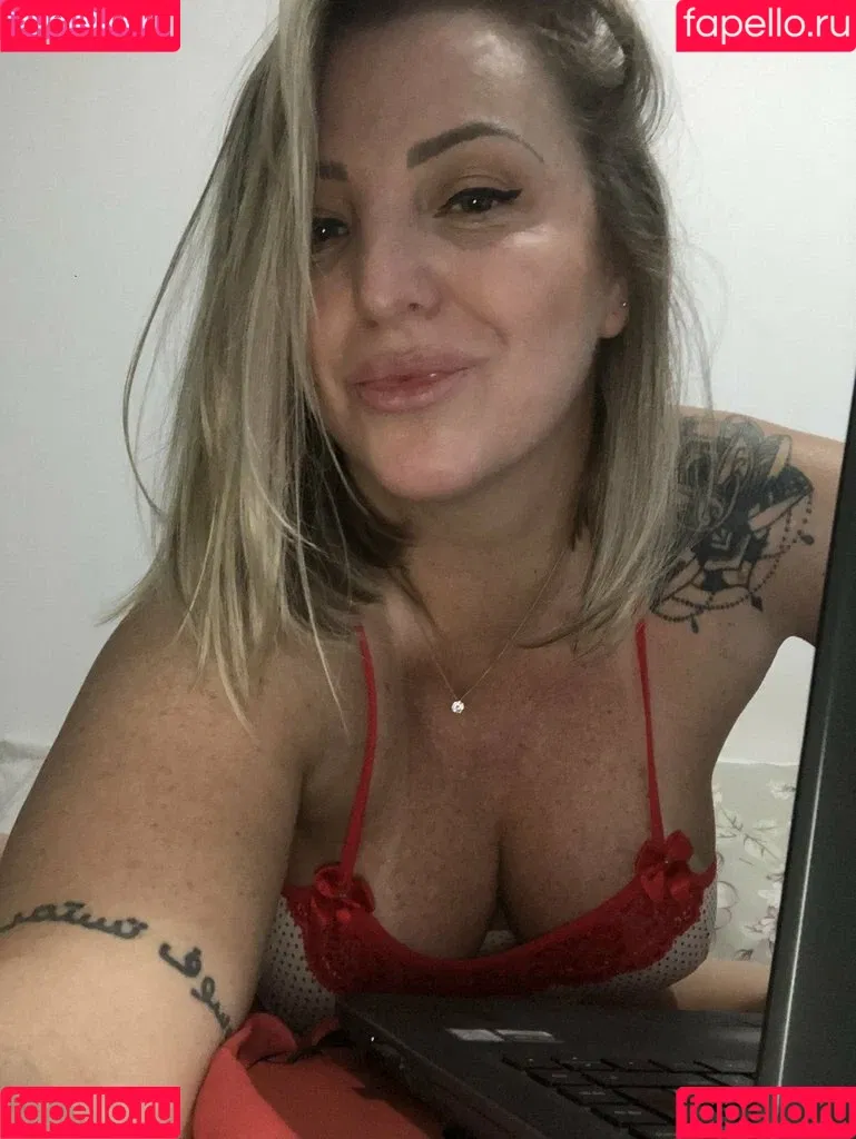 Milena Santos Onlyfans Photo Gallery 