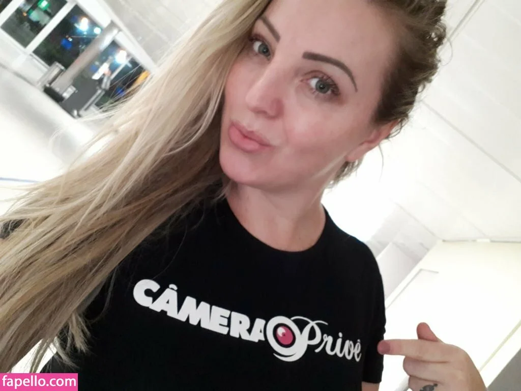 Milena Santos Onlyfans Photo Gallery 